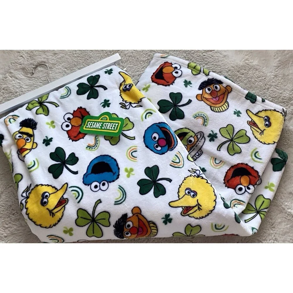 Sesame Street‎ Cookie Monster Elmo Grover St. Patrick’s Day Blanket 60”x70” NEW